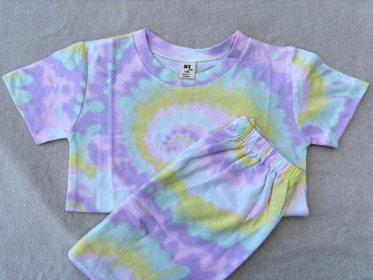 Tie Dye T-Shirt & Shorts